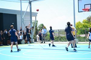 Basketball Staff v students 2020 21