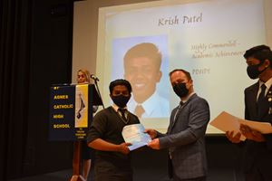 2021-year-10-academic-awards-16
