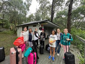 8-camp-32