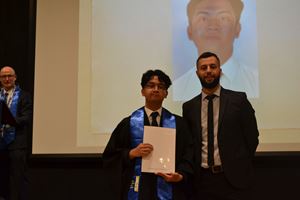 graduation-yr-12-2022-197