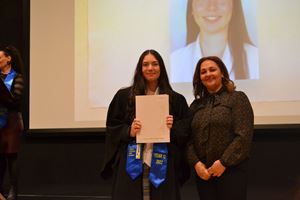 graduation-yr-12-2022-412