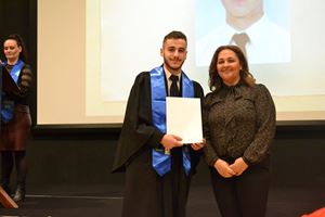 graduation-yr-12-2022-436