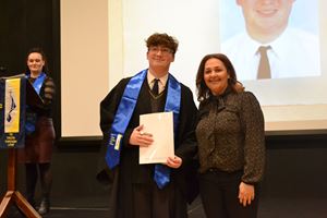 graduation-yr-12-2022-484