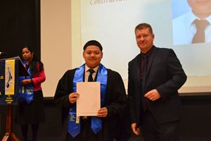 graduation-yr-12-2022-551