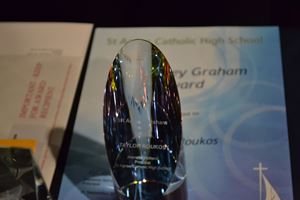 graduation-yr-12-2022-619