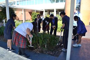 Garden Club 2014 20