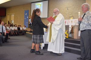 2015 Yr 10 Awards (2)