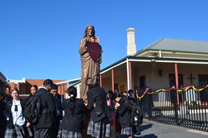 sacred heart liturgy hearts 19 june 2020 17