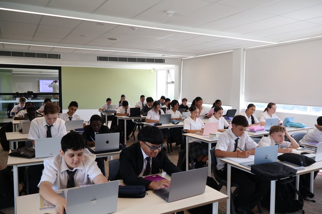 845629357588224_1293539649463857-1