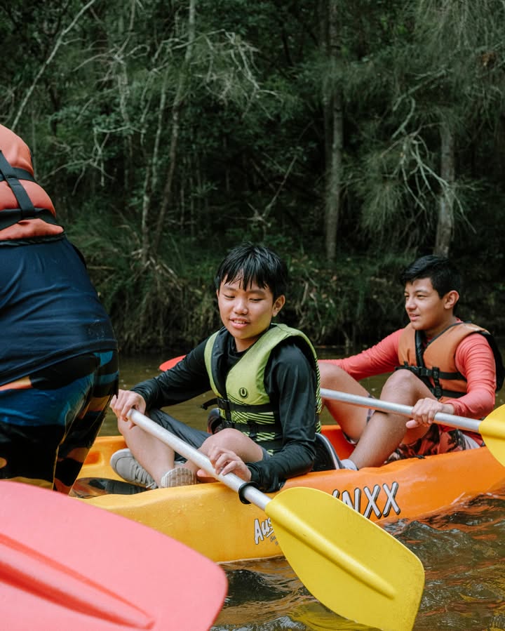 845629357588224_1319780760173079-1