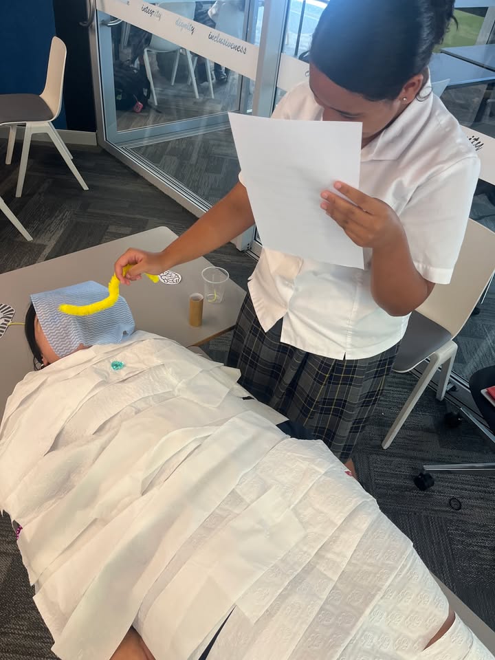 845629357588224_1327904236027398-1