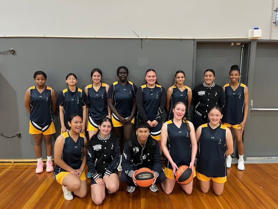 845629357588224_1328759422608546-1