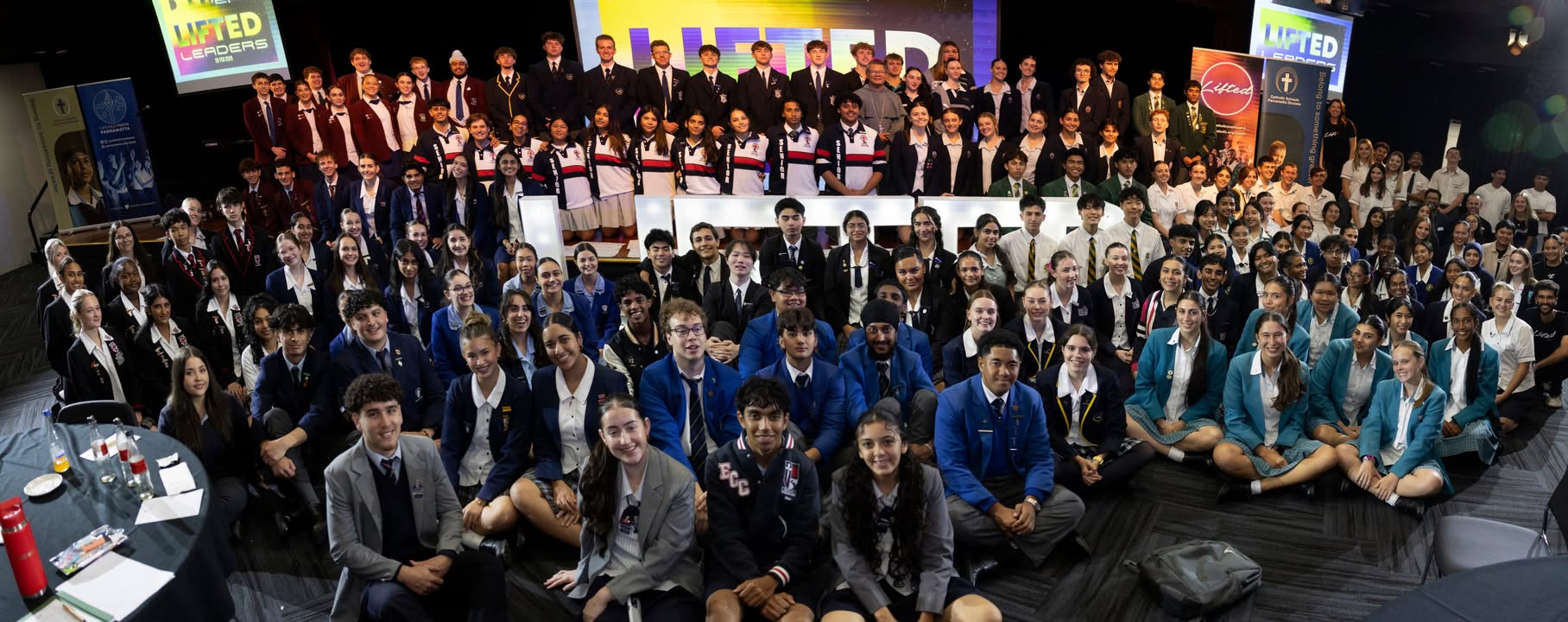 845629357588224_1337275935090228-1